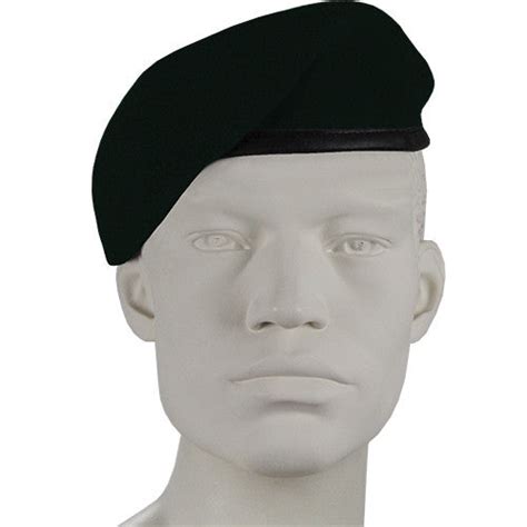 Special Forces Unformed Green Beret | USAMM