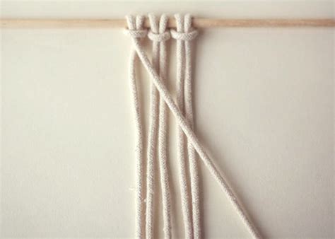 Macrame 101 | The Half-Hitch Knot Tutorial – Factory Direct Craft Blog