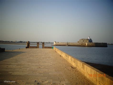 Strategic Diu Fort in Diu- India | www.Viharin.Com