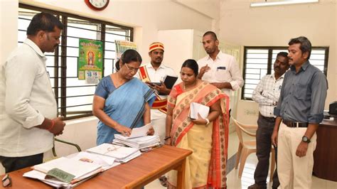 Dharmapuri Collector inspects Nallampalli taluk office - The Hindu