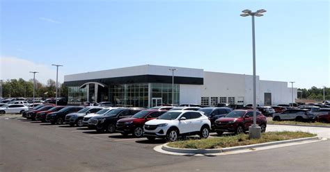 Mark Allen Buick GMC celebrates grand opening of Collinsville dealership