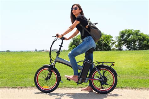 Clean and Easy Riding: 6 Benefits of Electric Bikes - Health and Natural Healing Tips