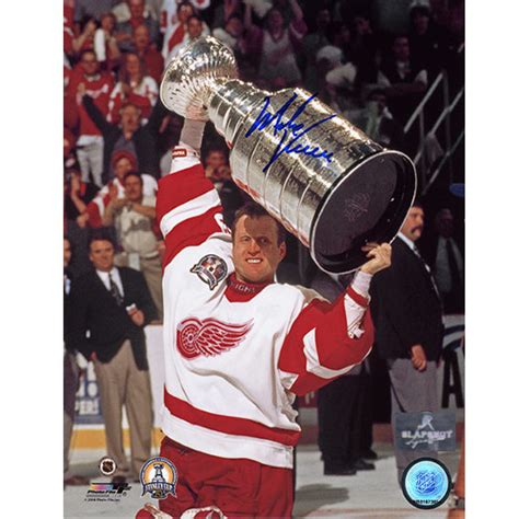 Mike Vernon Stanley Cup Signed Photo-1997 Detroit Red Wings 8x10