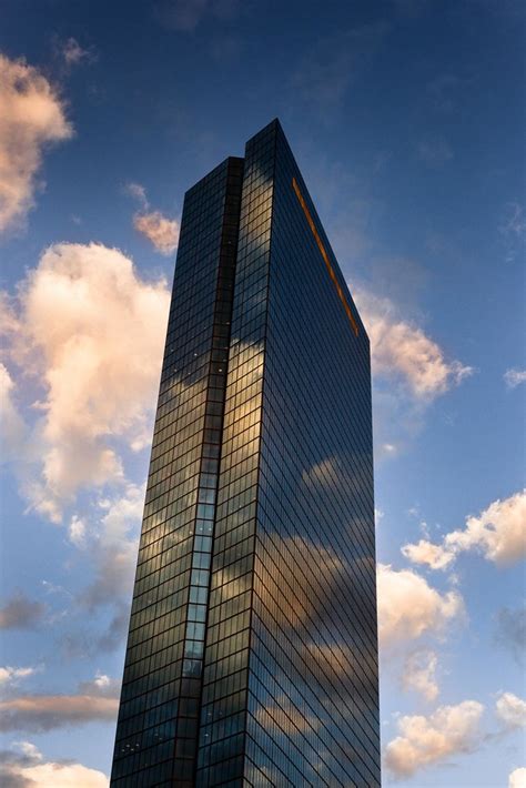 John Hancock Tower – Boston | Tripomatic