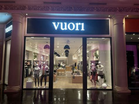 Vuori | Level 5 Retail