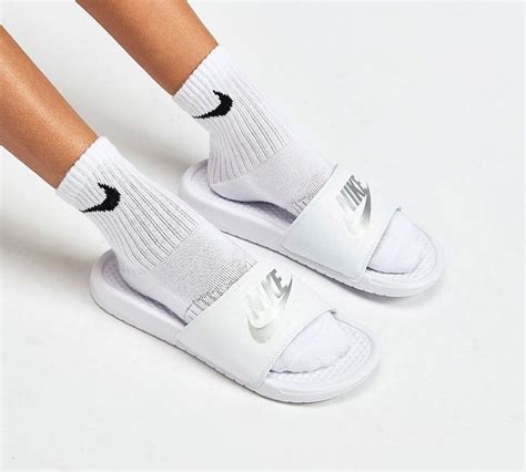 Footasylum Slippers Huge Discount Up to 77% Off | Walking shoes women ...