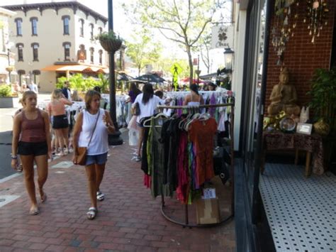 RED BANK: THREE-DAY SIDEWALK SALE RETURNS