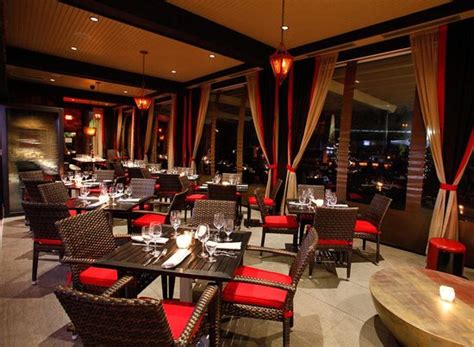 Insignia Steakhouse, Smithtown - Menu, Prices & Restaurant Reviews ...