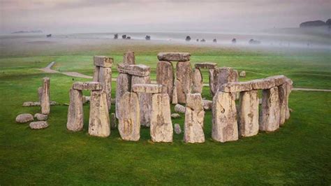 Exclusive Stonehenge Guided Tours