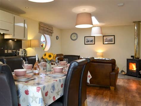 Porthole Cottage in Allonby, near Maryport | Cottages.com