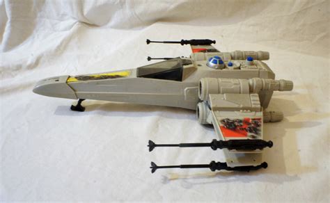 Vintage Kenner Star Wars Battle Damaged X-Wing Fighter With Working Electronics
