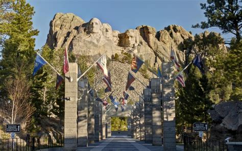 Mount Rushmore | South Dakota's Great 8 Iconic Landmarks | Travel South Dakota