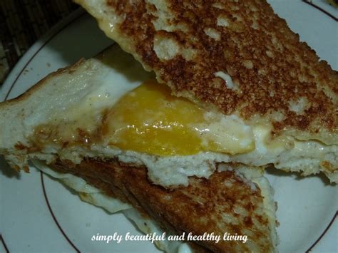 simply beautiful and healthy living: Healthy Grilled Cheesy Egg Sandwich