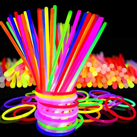 Svetleče palčke za dekoracijo Glow Sticks | 1nadan.si