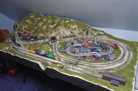 Another hobby of mine, N scale train diorama. (Picture heavy) | N scale trains, N scale model ...