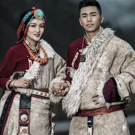 Tibetan Nomad Dress | Tibetan clothing, Traditional outfits, Fantasy ...