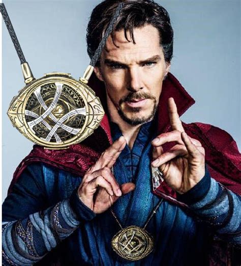 Doctor Strange : Eye of Agamotto Glow in the Dark Pendant Rope Necklace - Marvel Goodies | Eye ...