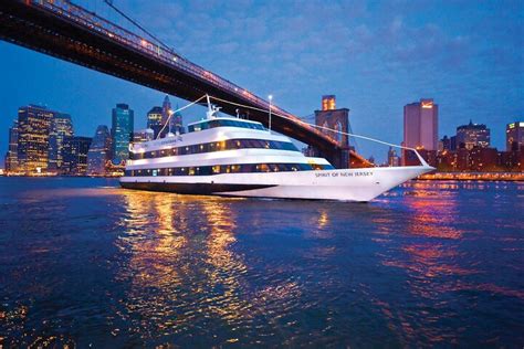 NYC Skyline Dinner Cruise From New Jersey : Triphobo