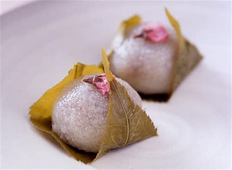 SAKURA MOCHI | Japanese sweets | K. Minamoto