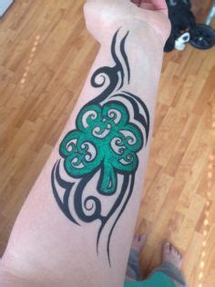 Shamrock tribal Painting Tattoo, Irish Tattoos, Celtic Tattoos, Tribal Tattoos, Tatoos ...