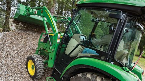 Compact Tractors | 25-45HP 3 Series Small Tractors | John Deere US