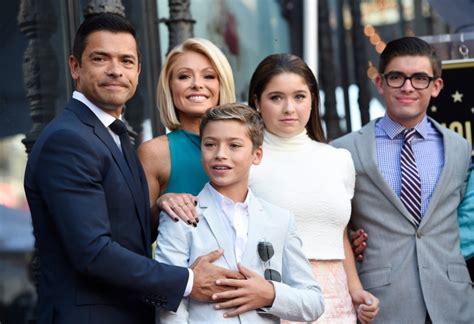 Kelly Ripa Shares Family Christmas Card With Mark Consuelos, Kids