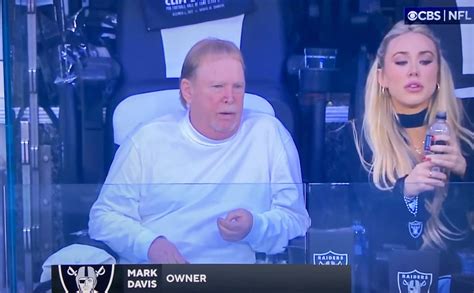 NFL fans in meltdown over mystery blonde sitting next to Mark Davis at ...