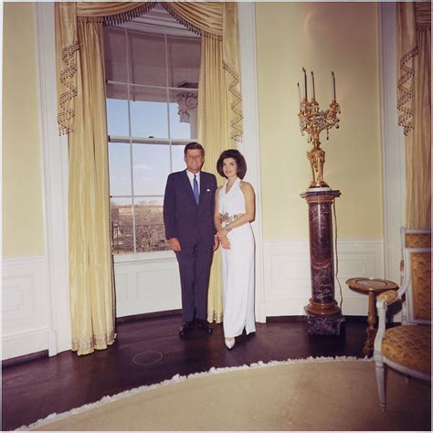 File:President and First Lady, Portrait Photograph. President Kennedy ...