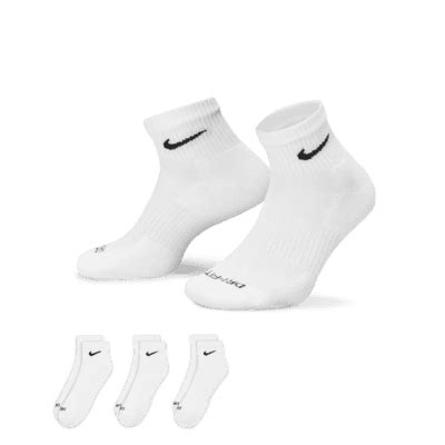 Nike Everyday Plus Cushioned Training Ankle Socks (3 Pairs). Nike IN