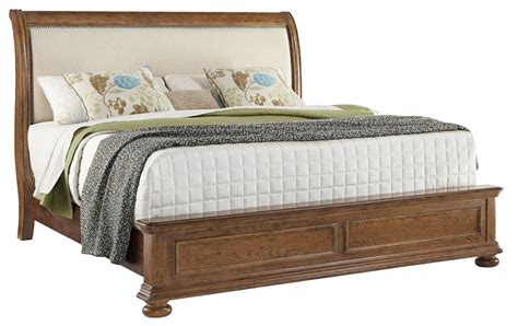 Paxton Cal. King Upholstered Sleigh Bed from Samuel Lawrence (8674-270-271-406) | Coleman Furniture