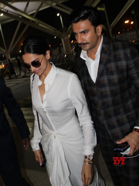 New Delhi: Ranveer Singh, Deepika Padukone at airport #Gallery - Social ...