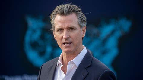 Newsom's New Covid Plan Aims to Move California Out of 'Crisis Mode ...