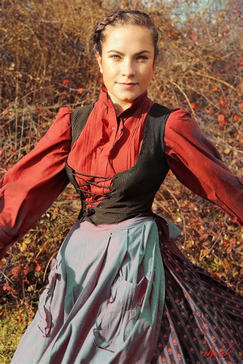 Girl in traditional Basque clothes. | Beautiful Basque Country