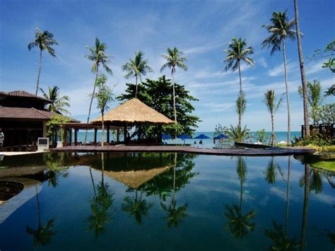 Outrigger Koh Samui Beach Resort in Thailand - Room Deals, Photos & Reviews