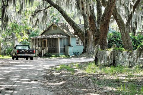 Sapelo Island residents renew rezoning fight at historic community | Georgia Public Broadcasting