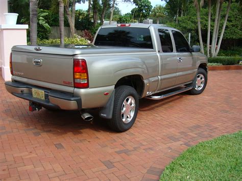 2002 Gmc sierra 1500 denali review