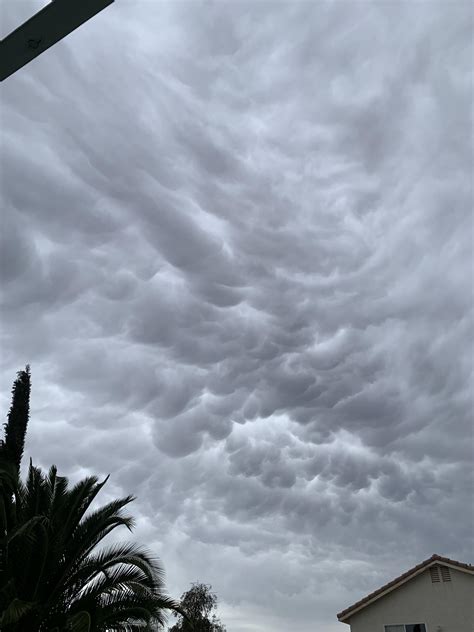 Remnants of a tropical storm in Riverside County, CA : r/weather