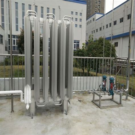 Vacuum Insulated Cryogenic Liquid Oxygen Storage Vessel - DFC