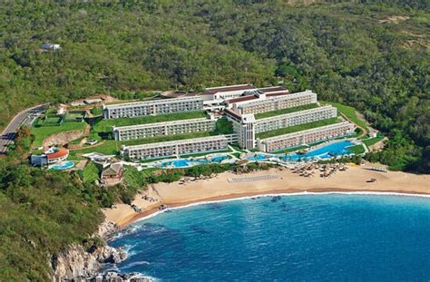 Vacation with friends! - Review of Secrets Huatulco Resort & Spa, Huatulco, Mexico - Tripadvisor