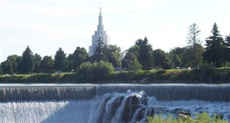 Travel Thru History Natural Beauty in Idaho Falls, Idaho - Travel Thru History