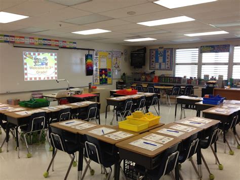 Better view of desks. | Desk arrangements, Classroom arrangement, Classroom seating arrangements