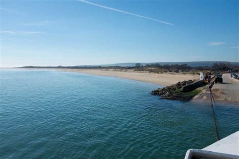 Sandbanks Ferry - departure times and ticket prices | Dorset Guide