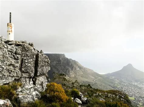 Exploring the Magnificent Devil's Peak Hiking Trail: A Journey to Nature's Paradise - Joey Journeys