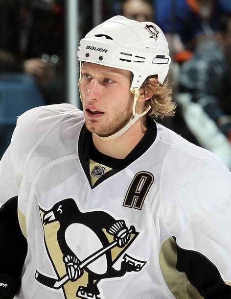 Hockey for the Ladies: Jordan Staal Pics of the Week