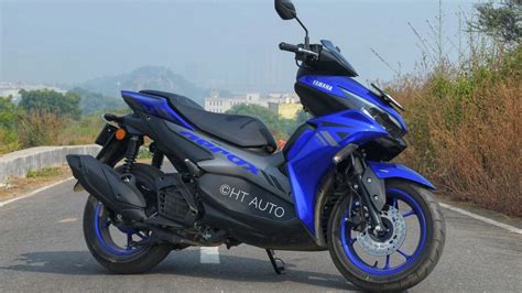 2022 Yamaha Aerox 155 road test review: A bike disguised as scooter ...