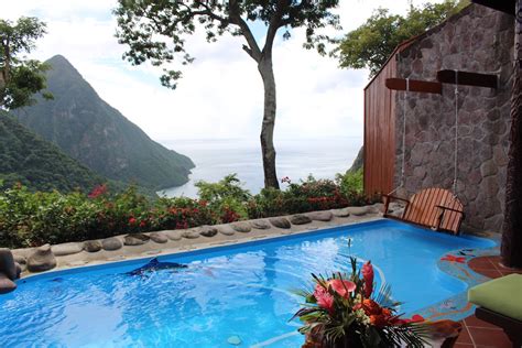 5 Perfect St Lucia Honeymoon Resorts