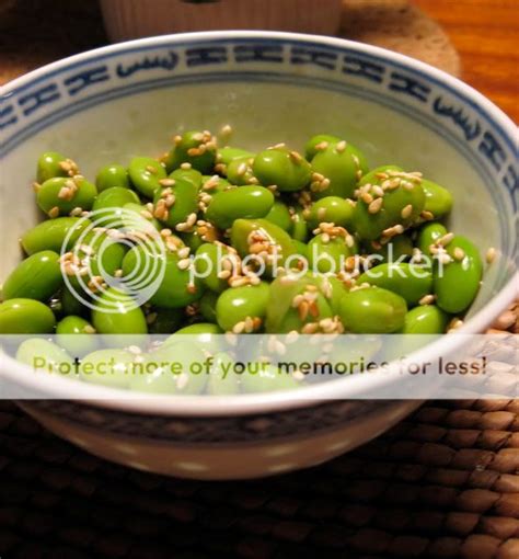 Gluten-Free Bay: Sesame Edamame Salad