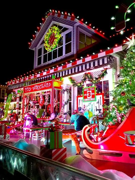 Tips for Watching the Newport Beach Christmas Boat Parade - Popsicle Blog