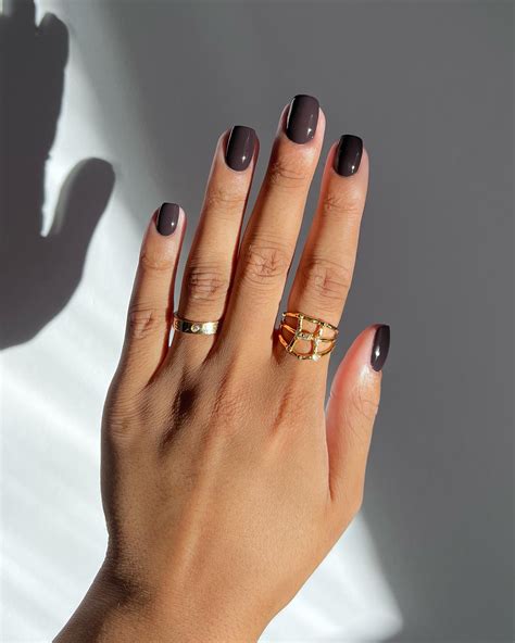 These Nails Trends Will Dominate 2023 According to Experts | Who What Wear