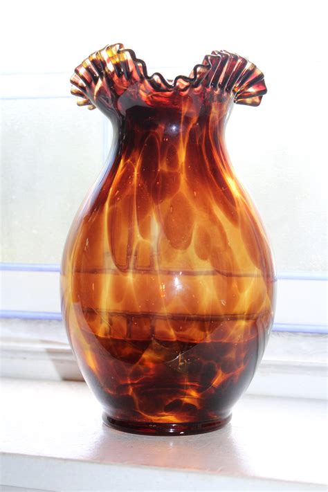 Vintage Tortoise Shell Art Glass Vase with Crimped Rim